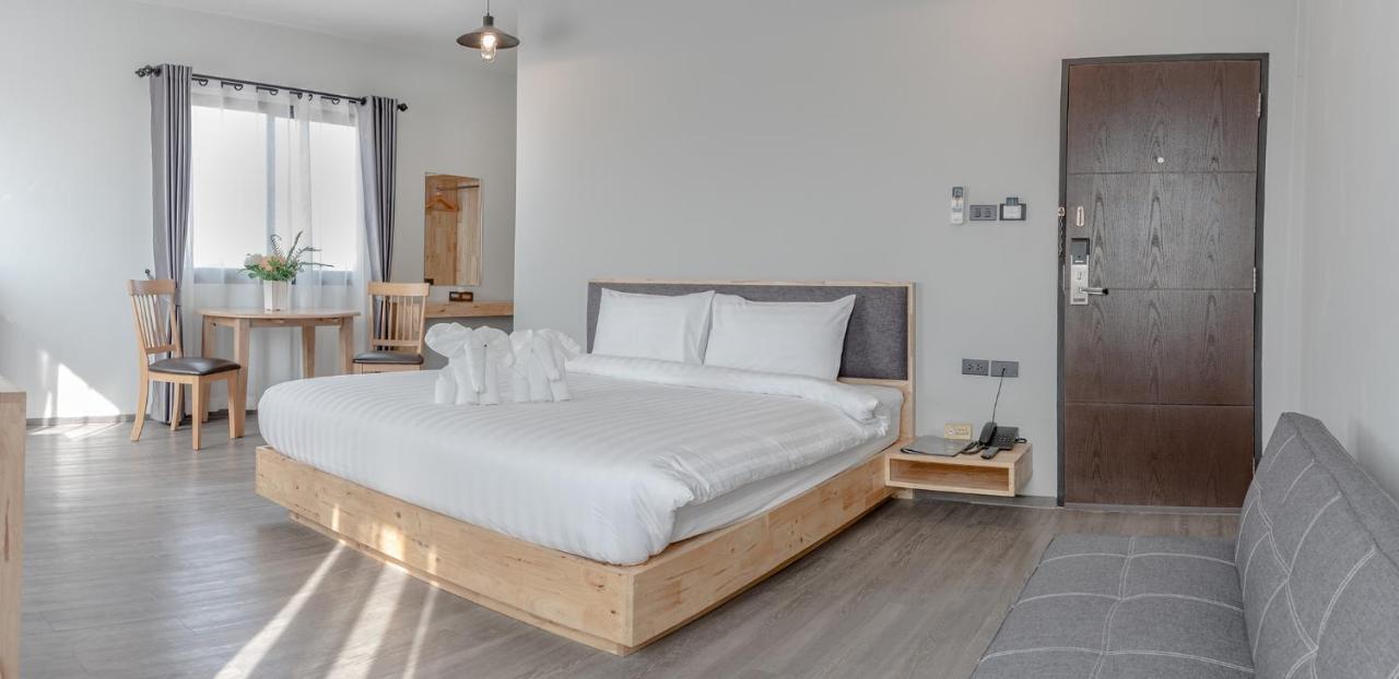 Peppy Hotel-Pepperyhills Hotel Τσιάνγκ Μάι Εξωτερικό φωτογραφία